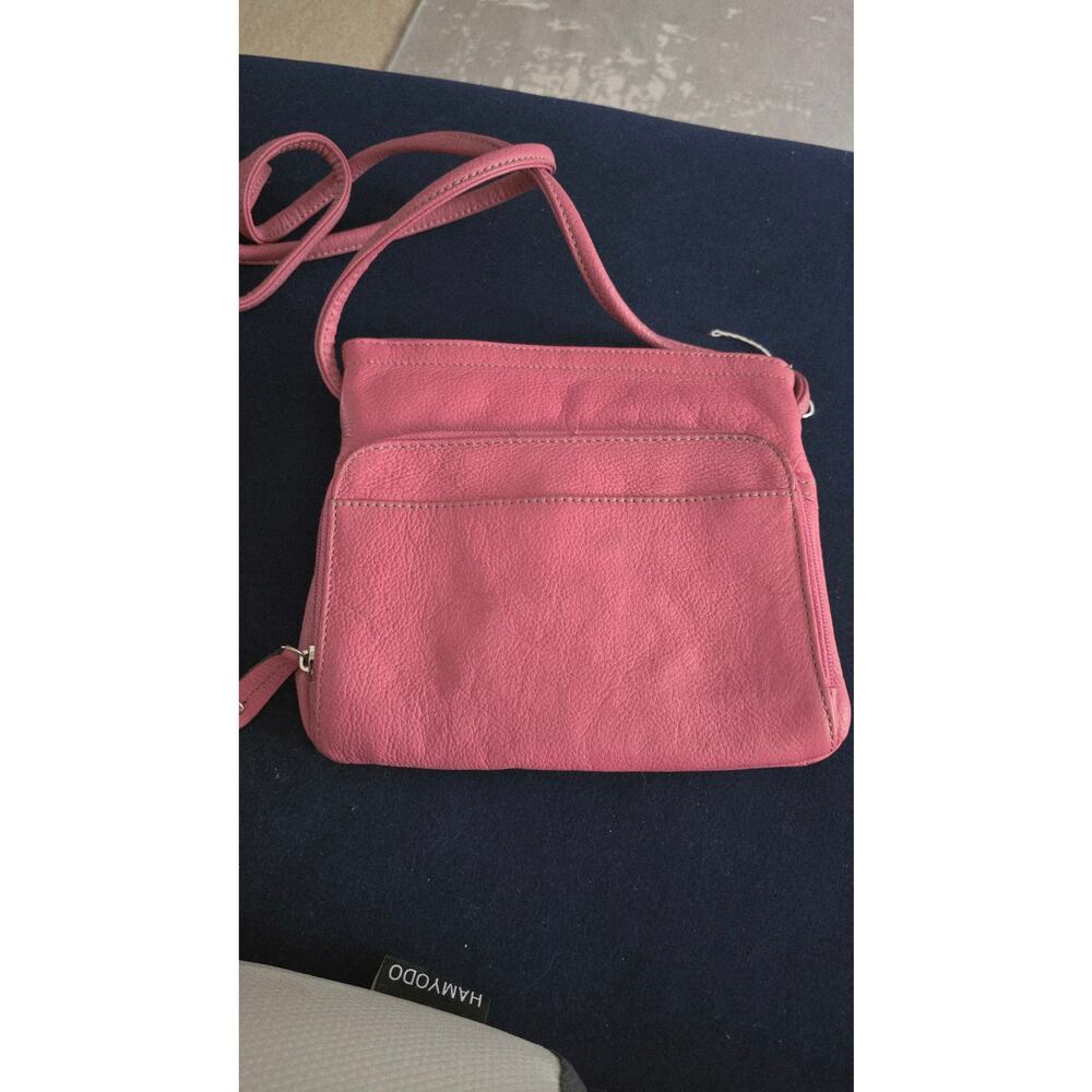 Tignanello Pink Crossbody Wallet Organizer Bag Pebbled Leather Slim Like New - Picture 2 of 9